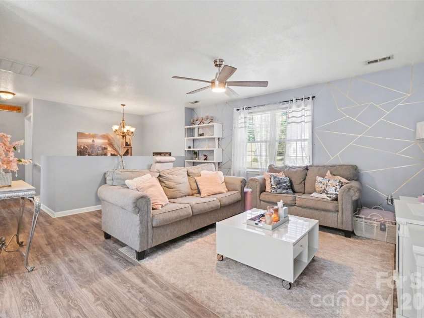 2056 Redberry Lane, Conover, NC 28613.  MLS# CAR4375164, YatesRealty ID 17031. 