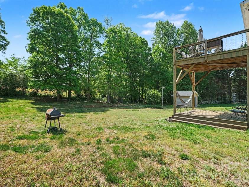 2056 Redberry Lane, Conover, NC 28613.  MLS# CAR4375164, YatesRealty ID 17031. 
