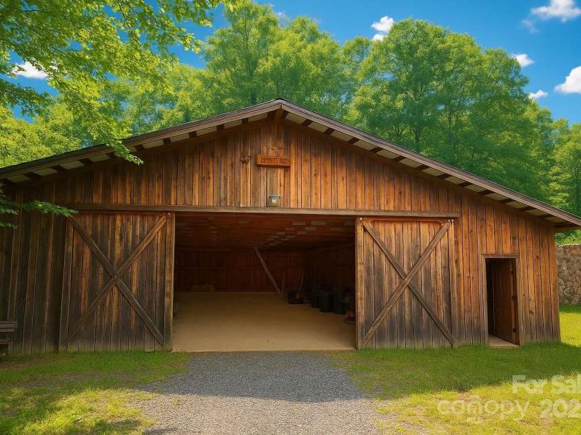 9675 Montford Cove Road, Marion, NC 28752.  MLS# CAR4206983, YatesRealty ID 17032. 