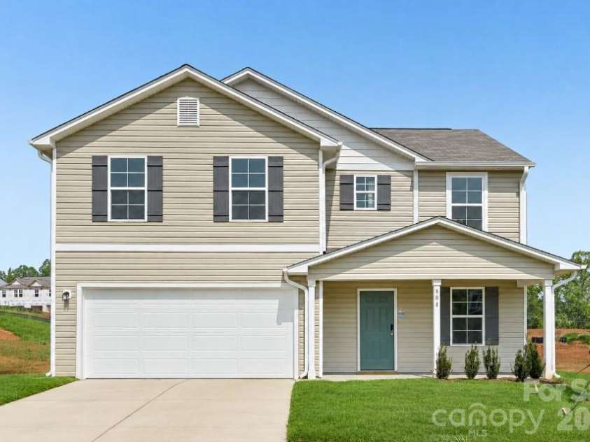 808 Fraser Lane, Lexington, NC 27292.  MLS# CAR4375638, YatesRealty ID 17035. 