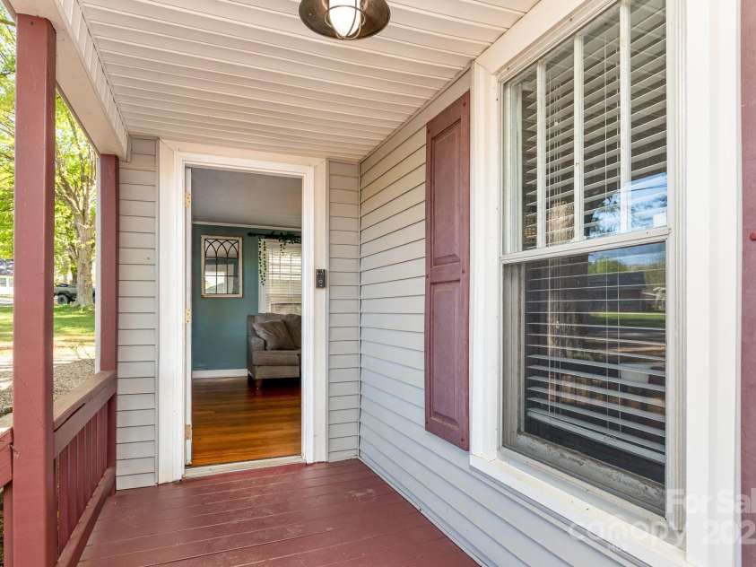 1203 Pump Station Road, Kannapolis, NC 28081.  MLS# CAR4238166, YatesRealty ID 17036. 