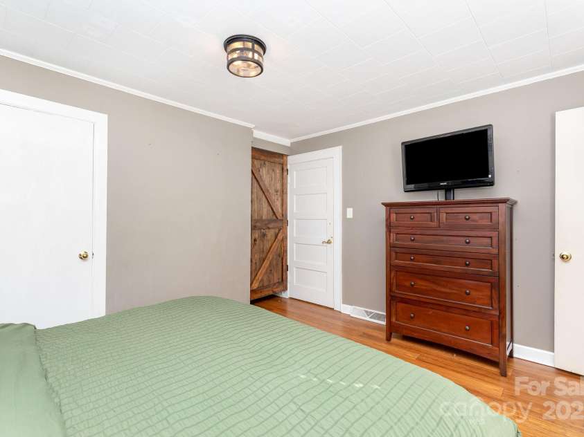 1203 Pump Station Road, Kannapolis, NC 28081.  MLS# CAR4238166, YatesRealty ID 17036. 