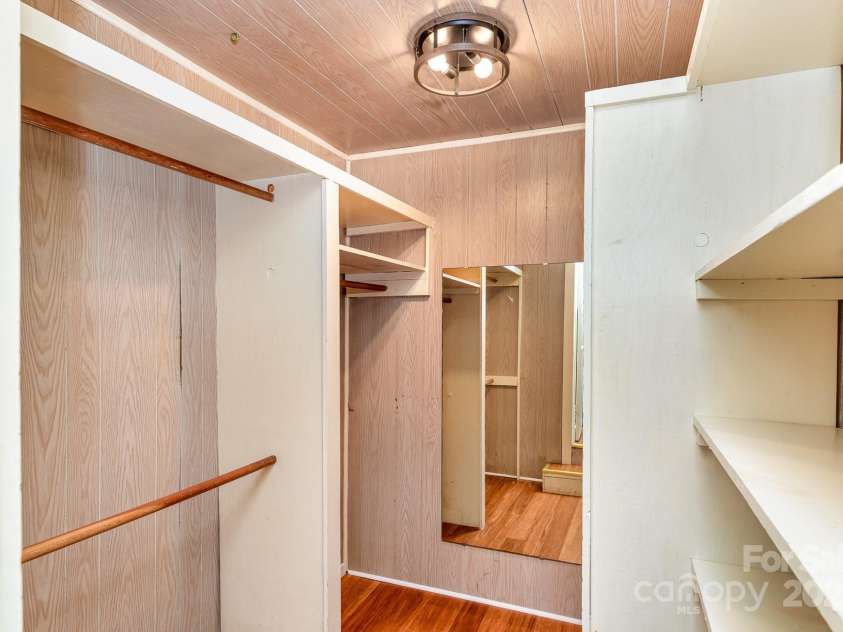 1203 Pump Station Road, Kannapolis, NC 28081.  MLS# CAR4238166, YatesRealty ID 17036. 