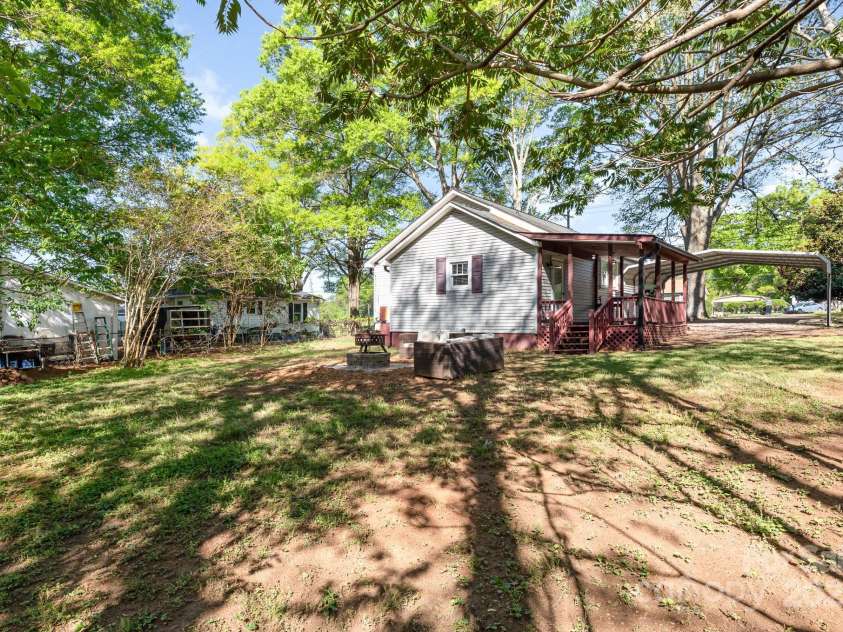 1203 Pump Station Road, Kannapolis, NC 28081.  MLS# CAR4238166, YatesRealty ID 17036. 