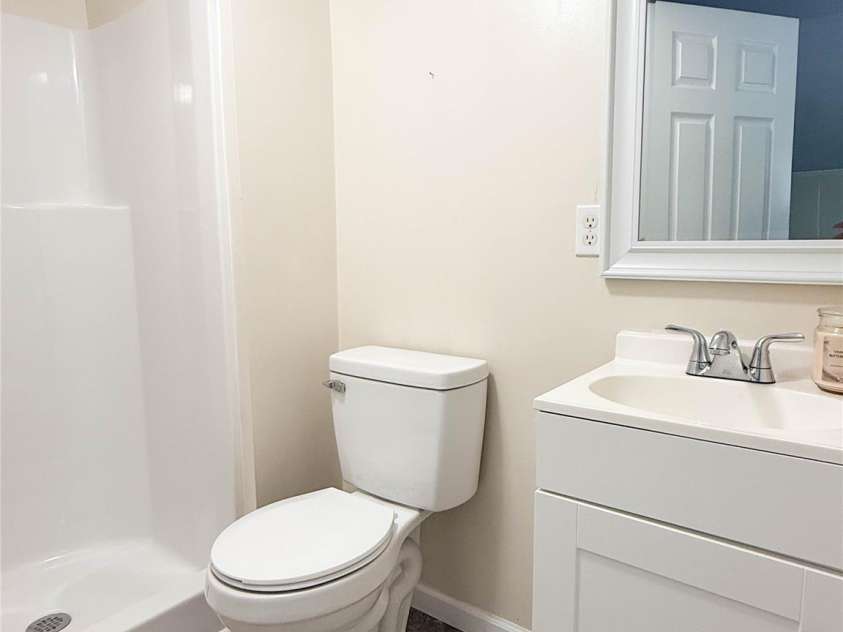 2469 Elkwood Circle, Charlotte, NC 28205.  MLS# CAR4258085, YatesRealty ID 17037. Bath 2