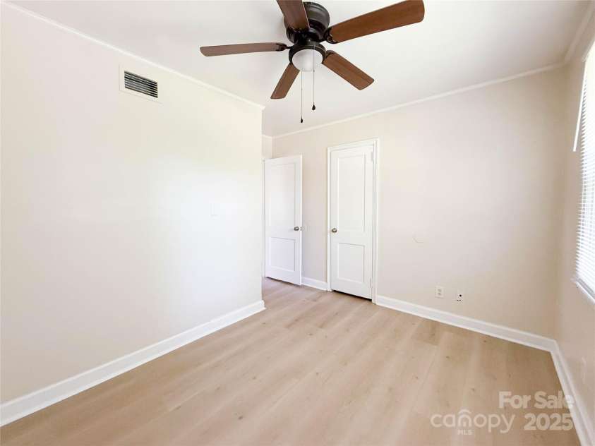 2469 Elkwood Circle, Charlotte, NC 28205.  MLS# CAR4258085, YatesRealty ID 17037. Bedroom 1