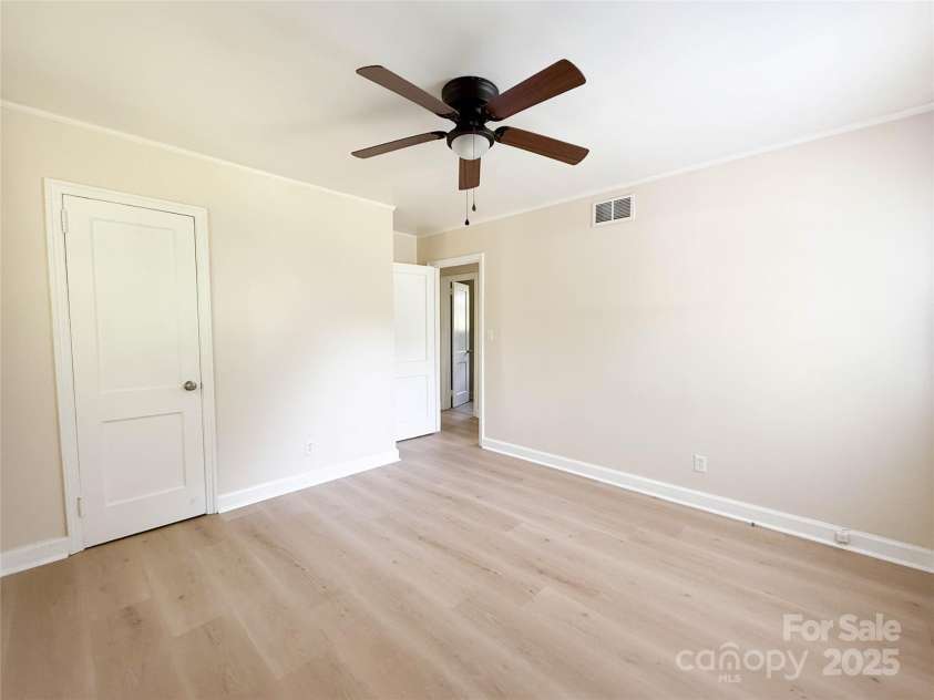2469 Elkwood Circle, Charlotte, NC 28205.  MLS# CAR4258085, YatesRealty ID 17037. Bedroom 2