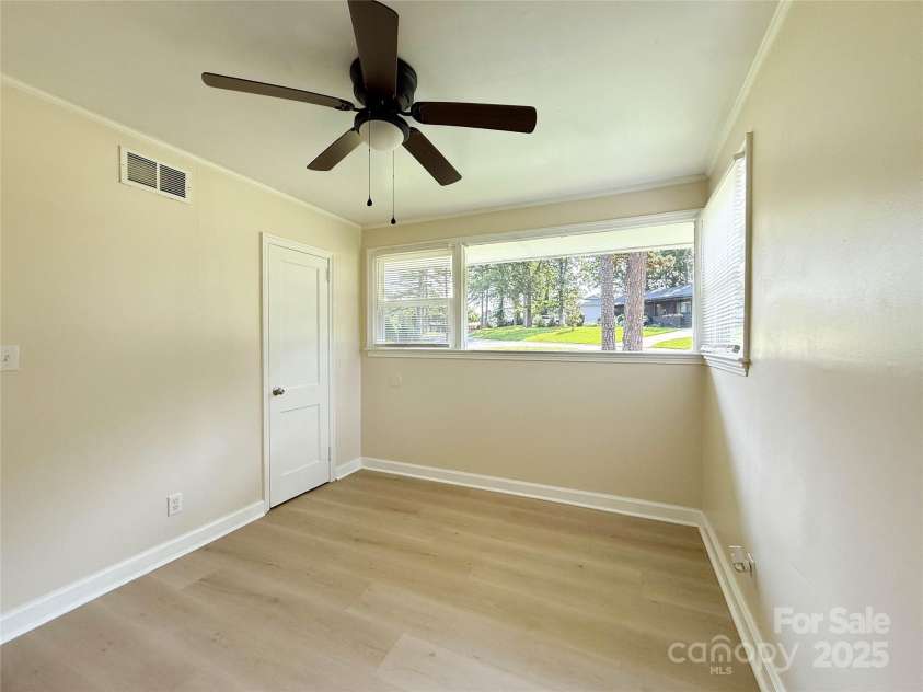 2469 Elkwood Circle, Charlotte, NC 28205.  MLS# CAR4258085, YatesRealty ID 17037. Bedroom 3