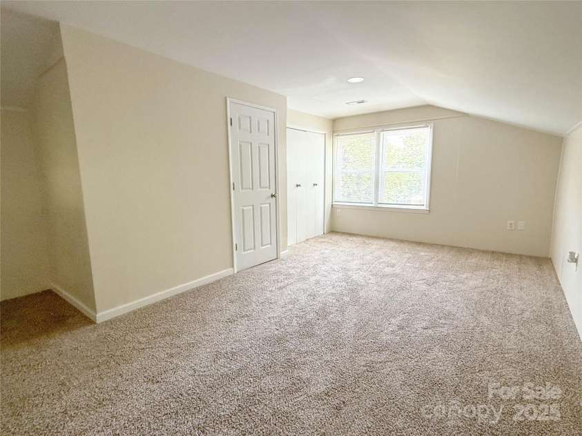 2469 Elkwood Circle, Charlotte, NC 28205.  MLS# CAR4258085, YatesRealty ID 17037. Bedroom 4