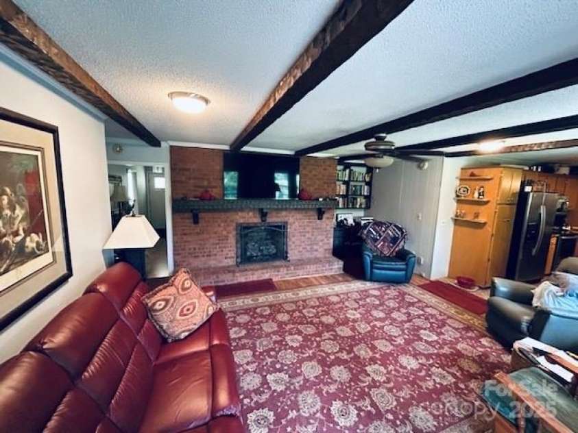 2405 Forrestbrook Drive, Kannapolis, NC 28083.  MLS# CAR4266411, YatesRealty ID 17040. 