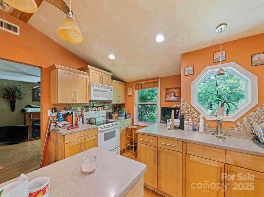 3407 & 3383 Thickety Road, Clyde, NC 28721.  MLS# CAR4259467, YatesRealty ID 17043. 