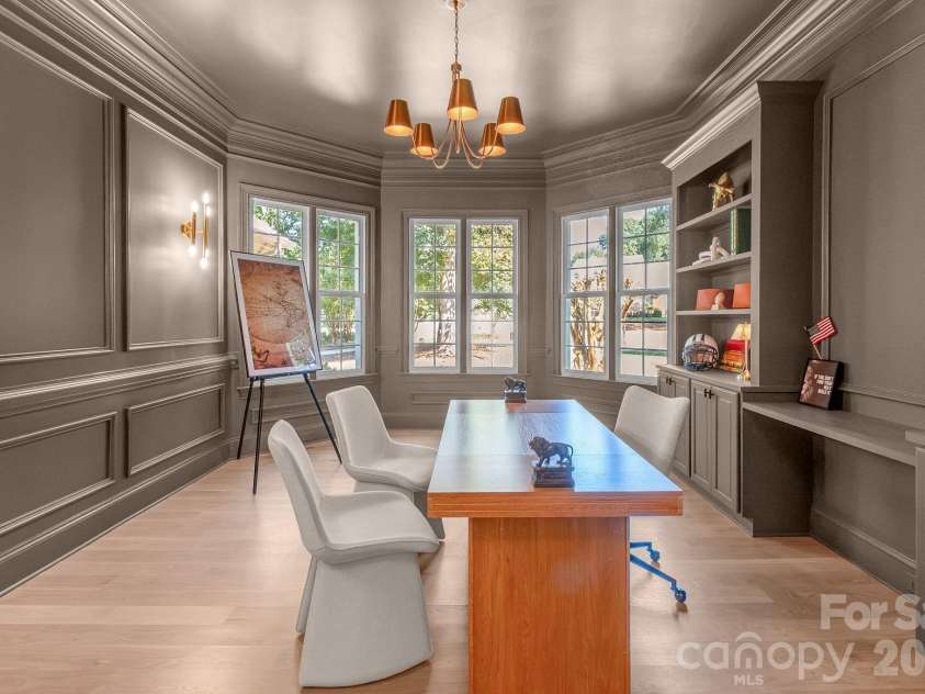 6052 Oxfordshire Road, Waxhaw, NC 28173.  MLS# CAR4426444, YatesRealty ID 17043. 