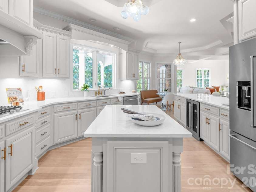 6052 Oxfordshire Road, Waxhaw, NC 28173.  MLS# CAR4426444, YatesRealty ID 17043. 