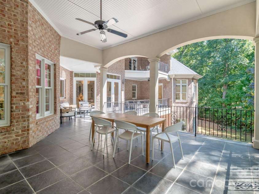 6052 Oxfordshire Road, Waxhaw, NC 28173.  MLS# CAR4426444, YatesRealty ID 17043. 
