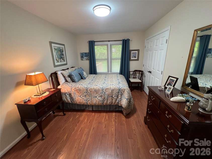 239 Hickory Lane Drive, Mount Holly, NC 28120.  MLS# CAR4374961, YatesRealty ID 17044. 