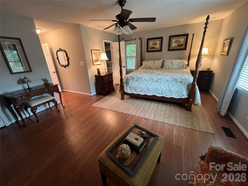 239 Hickory Lane Drive, Mount Holly, NC 28120.  MLS# CAR4374961, YatesRealty ID 17044. 