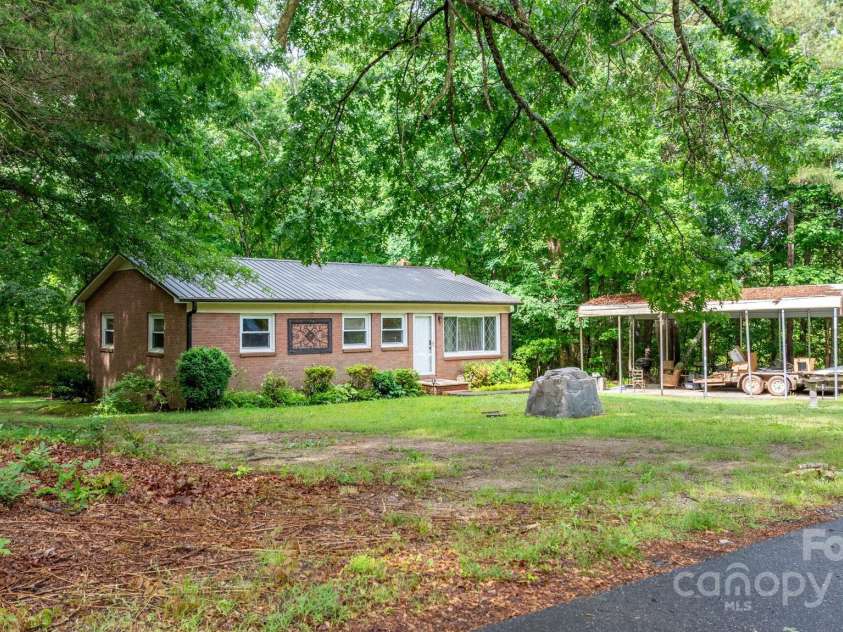 4705 Campground View Road, Catawba, NC 28609.  MLS# CAR4252233, YatesRealty ID 17044. 