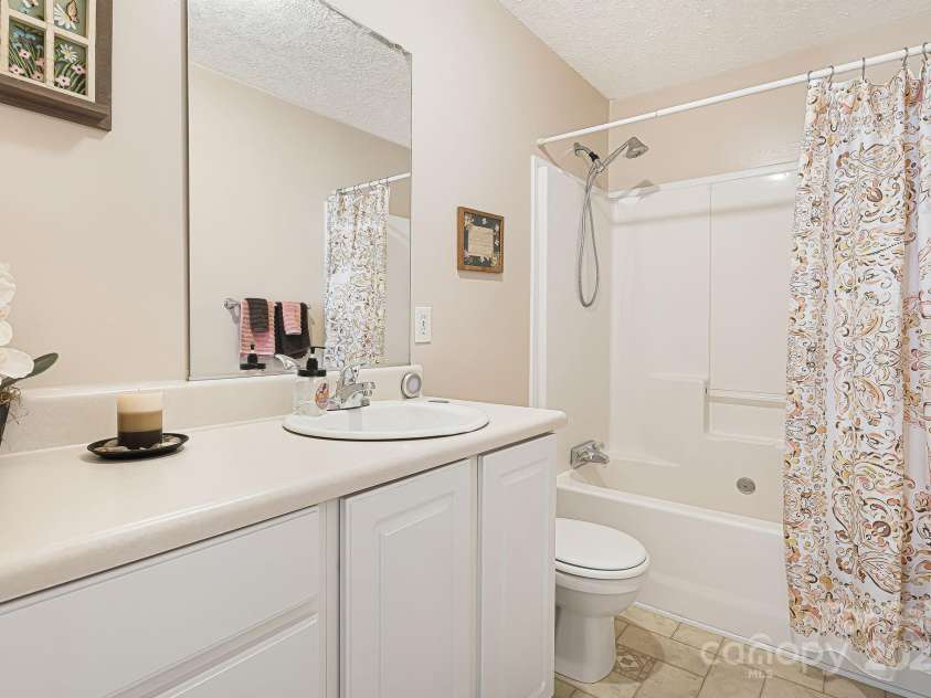 54 Golddigger Drive, Candler, NC 28715.  MLS# CAR4245543, YatesRealty ID 17046. 