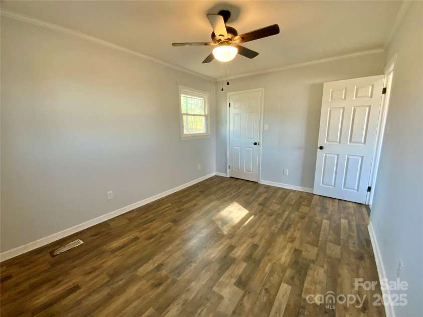 3807 Woodlawn Street, Sharon, SC 29742.  MLS# CAR4233211, YatesRealty ID 17047. Bedroom 2