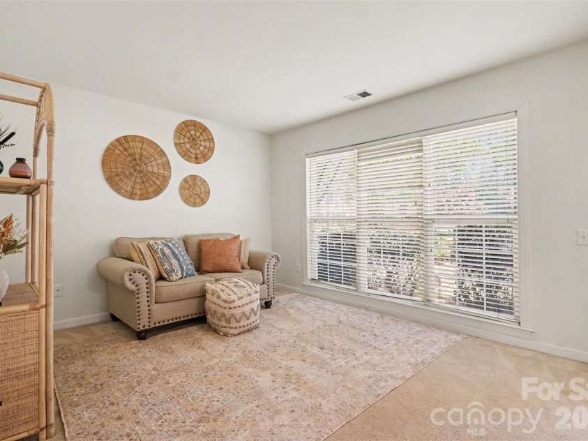15817 Prestwoods Lane, Huntersville, NC 28078.  MLS# CAR4375192, YatesRealty ID 17048. 