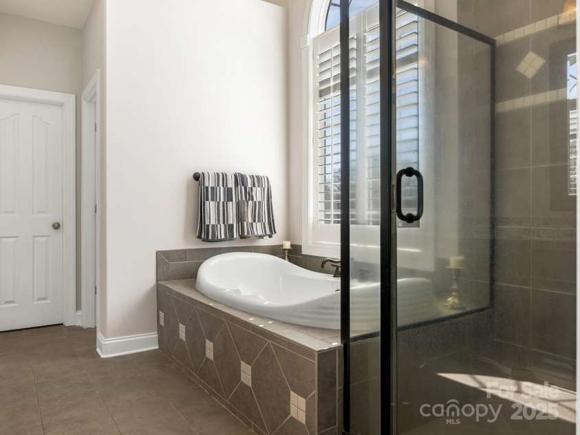 16160 Hopewell Church Road, Midland, NC 28107.  MLS# CAR4228175, YatesRealty ID 17048. Primary Bathroom