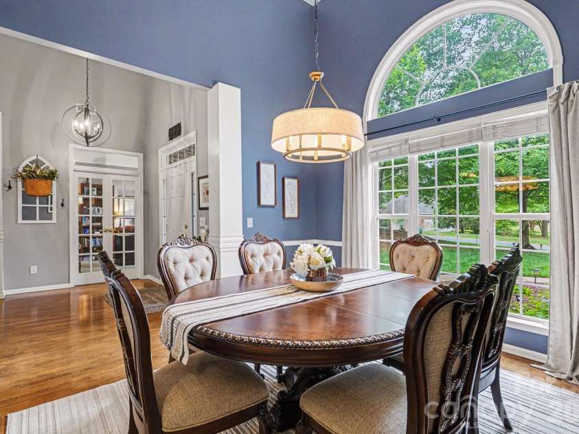 10501 Olde Irongate Lane, Mint Hill, NC 28227.  MLS# CAR4376246, YatesRealty ID 17049. 