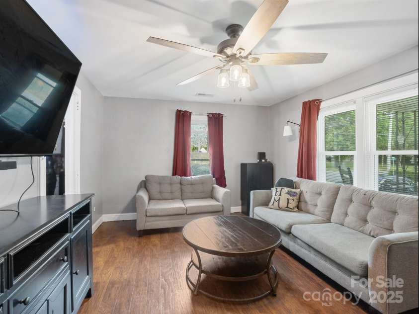 206 Friedheim Road, Rock Hill, SC 29730.  MLS# CAR4277745, YatesRealty ID 1705. Living Room