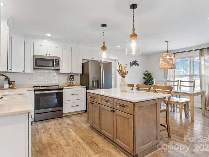 165 Dogwood Valley Road, Forest City, NC 28043.  MLS# CAR4221812, YatesRealty ID 17050. 