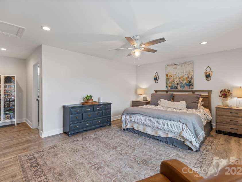 165 Dogwood Valley Road, Forest City, NC 28043.  MLS# CAR4221812, YatesRealty ID 17050. 