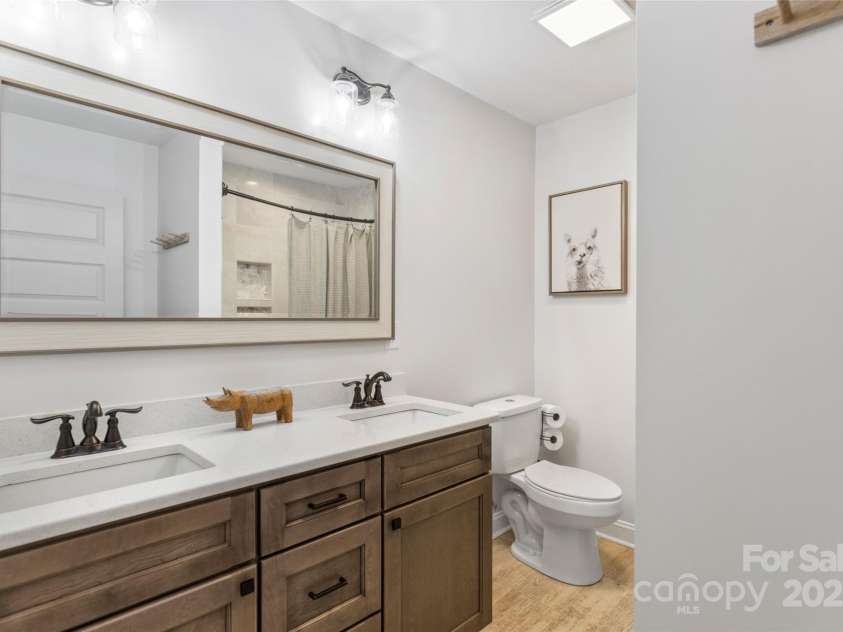 165 Dogwood Valley Road, Forest City, NC 28043.  MLS# CAR4221812, YatesRealty ID 17050. 