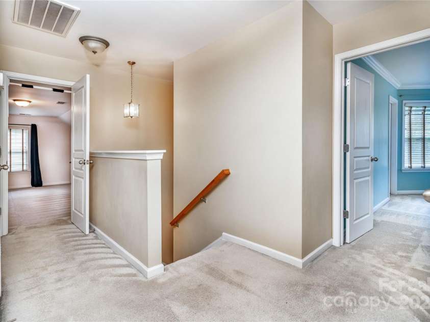 9410 Greenbank Court, Charlotte, NC 28214.  MLS# CAR4262994, YatesRealty ID 17051. Hallway