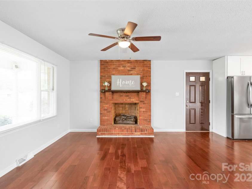 405 Ormand Avenue, Bessemer City, NC 28016.  MLS# CAR4260078, YatesRealty ID 17052. 