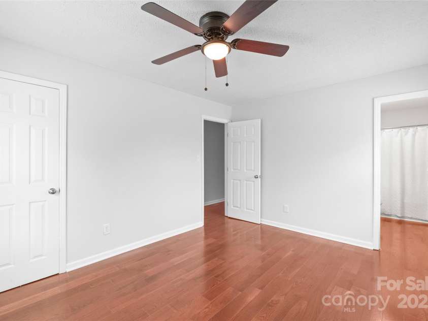 405 Ormand Avenue, Bessemer City, NC 28016.  MLS# CAR4260078, YatesRealty ID 17052. 