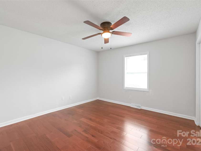 405 Ormand Avenue, Bessemer City, NC 28016.  MLS# CAR4260078, YatesRealty ID 17052. 