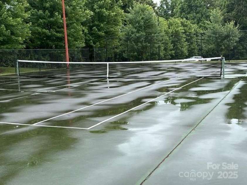 405 Ormand Avenue, Bessemer City, NC 28016.  MLS# CAR4260078, YatesRealty ID 17052. 