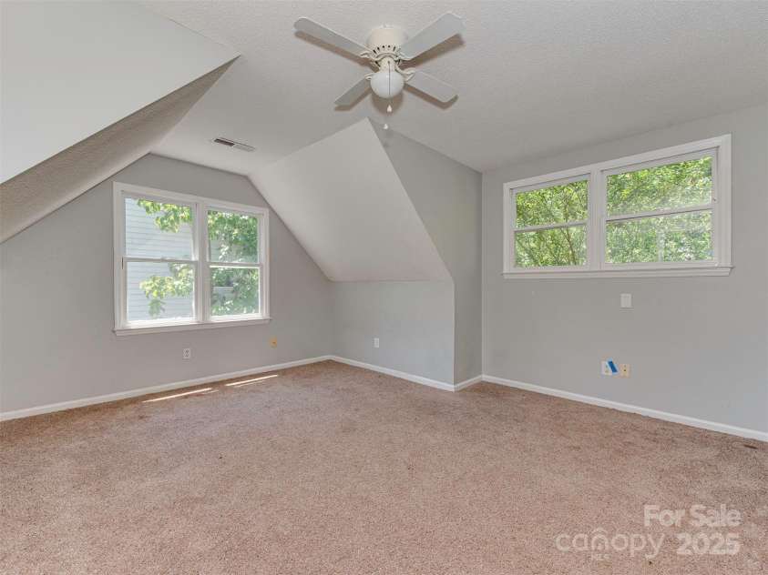 1516 Plantation Trail, Gastonia, NC 28056.  MLS# CAR4285271, YatesRealty ID 17054. 