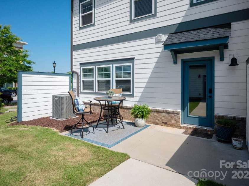 1036 Riverwalk Parkway, Rock Hill, SC 29730.  MLS# CAR4263782, YatesRealty ID 17055. Rare END unit