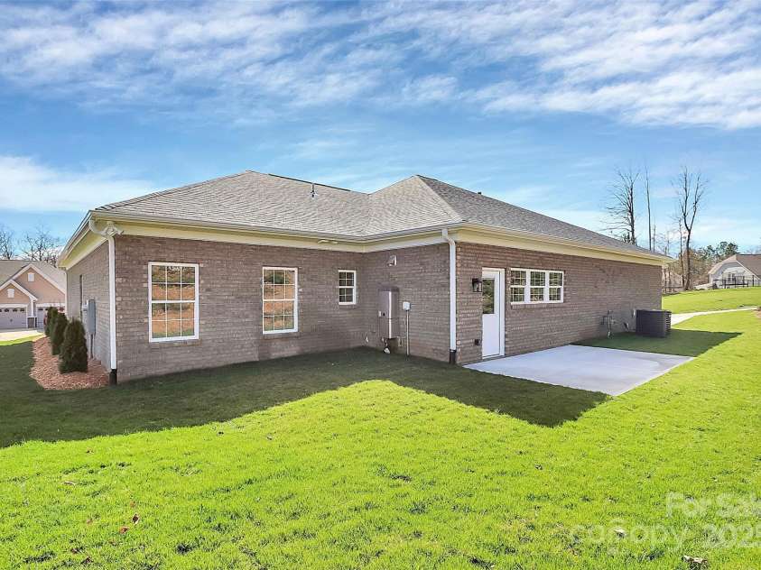 609 Rosemore Place, Rock Hill, SC 29732.  MLS# CAR4228092, YatesRealty ID 17056. 
