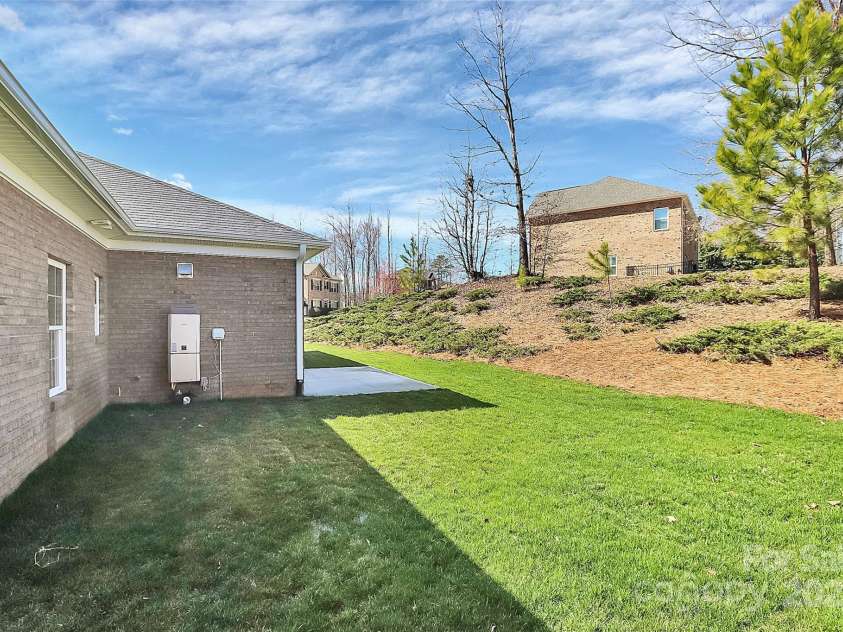 609 Rosemore Place, Rock Hill, SC 29732.  MLS# CAR4228092, YatesRealty ID 17056. 