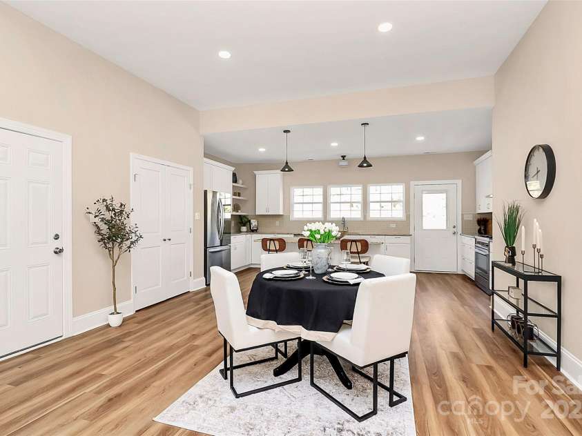 609 Rosemore Place, Rock Hill, SC 29732.  MLS# CAR4228092, YatesRealty ID 17056. 