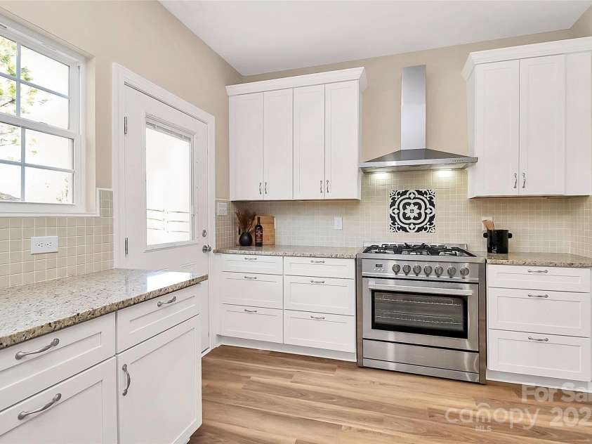 609 Rosemore Place, Rock Hill, SC 29732.  MLS# CAR4228092, YatesRealty ID 17056. 