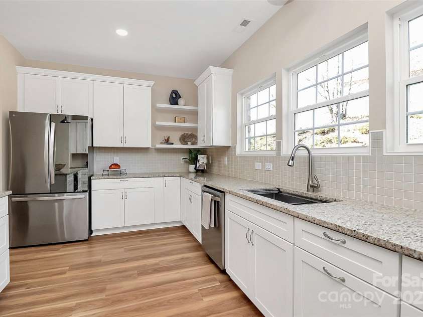 609 Rosemore Place, Rock Hill, SC 29732.  MLS# CAR4228092, YatesRealty ID 17056. 