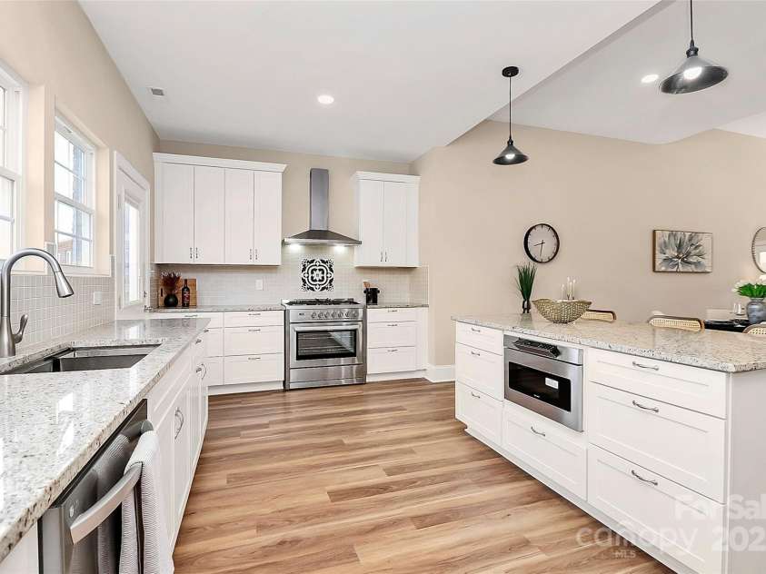 609 Rosemore Place, Rock Hill, SC 29732.  MLS# CAR4228092, YatesRealty ID 17056. 