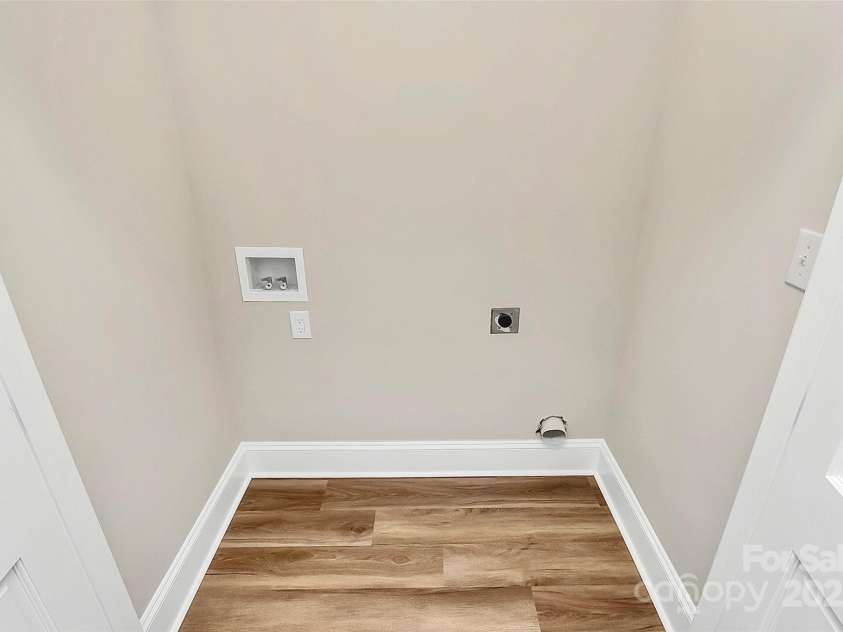 609 Rosemore Place, Rock Hill, SC 29732.  MLS# CAR4228092, YatesRealty ID 17056. Laundry Closet
