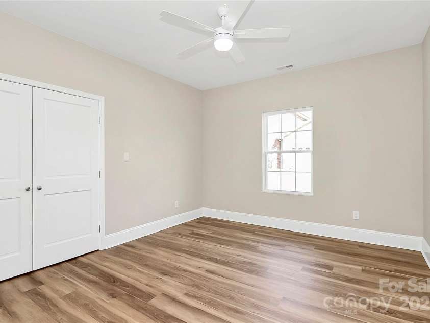 609 Rosemore Place, Rock Hill, SC 29732.  MLS# CAR4228092, YatesRealty ID 17056. Secondary Bedroom 2