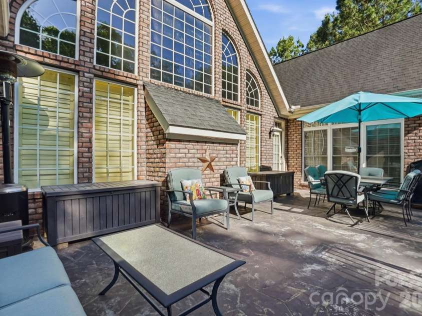 1020 Rolling Park Lane, Fort Mill, SC 29715.  MLS# CAR4374720, YatesRealty ID 17058. 