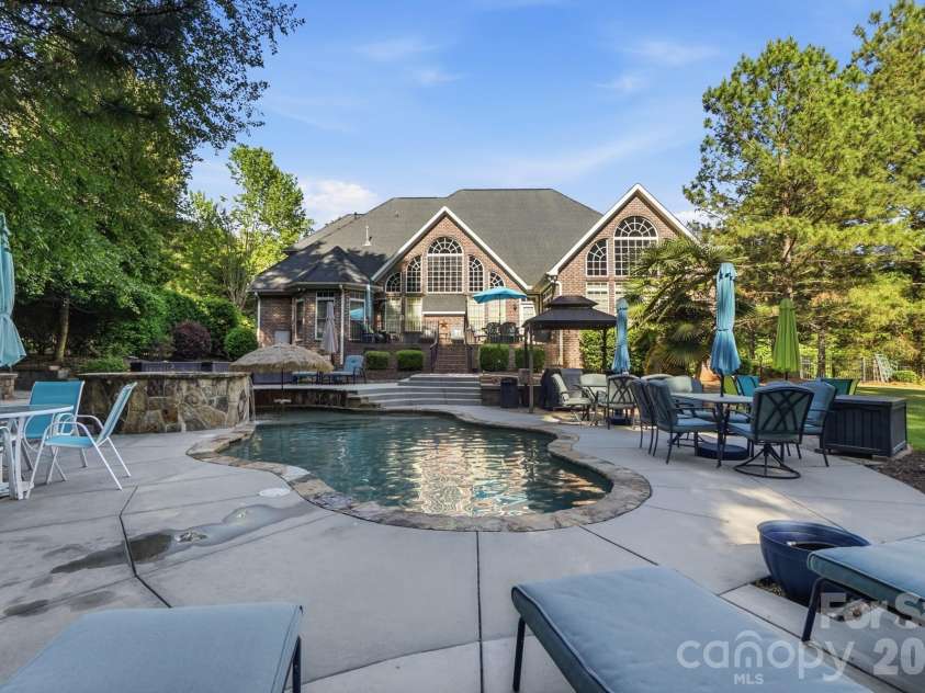 1020 Rolling Park Lane, Fort Mill, SC 29715.  MLS# CAR4374720, YatesRealty ID 17058. 