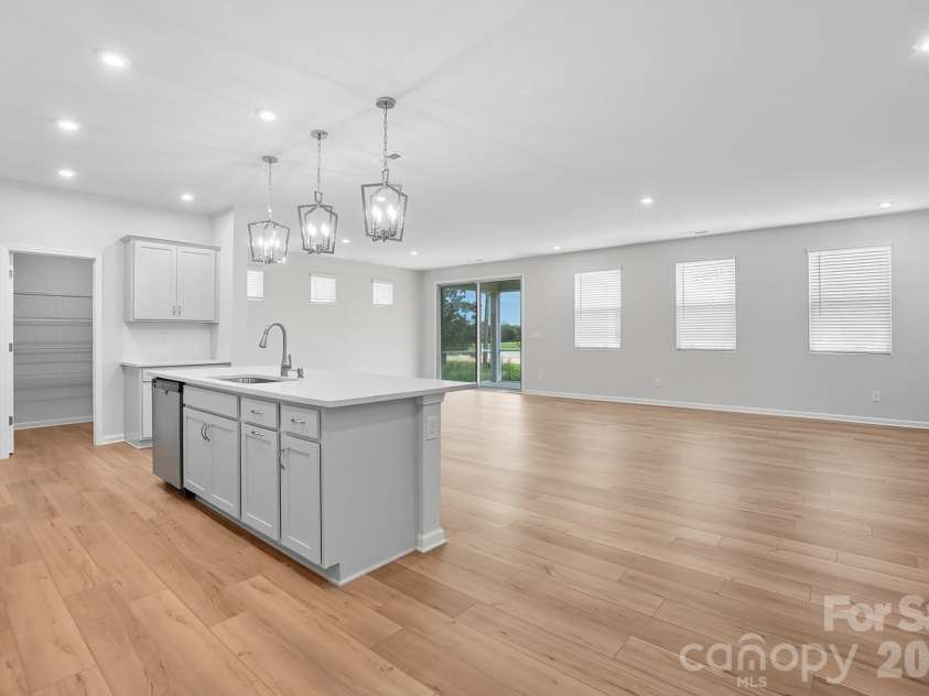 1505 Miriam Way, Monroe, NC 28112.  MLS# CAR4346360, YatesRealty ID 1706. Kitchen great room