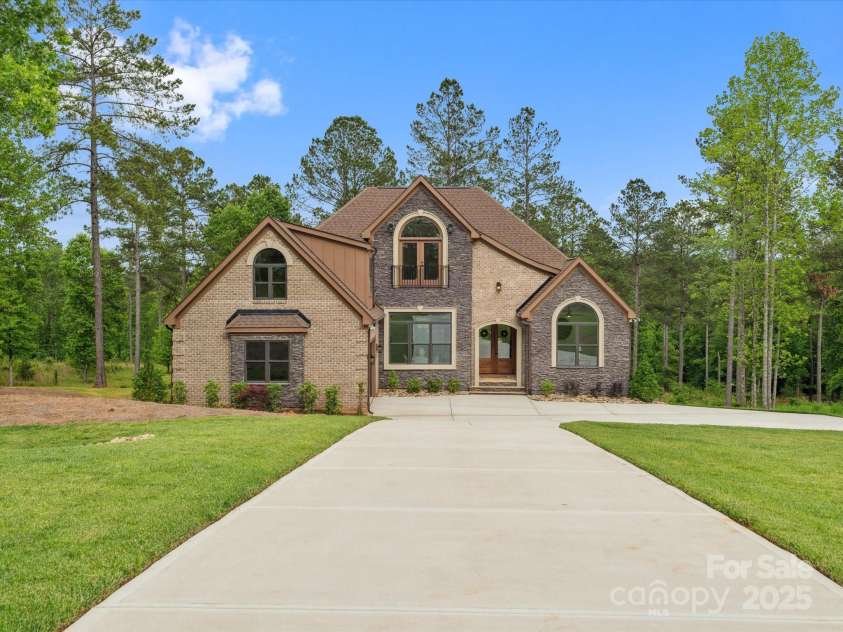 2024 Jumping Run, Connelly Springs, NC 28612.  MLS# CAR4259153, YatesRealty ID 1706. 