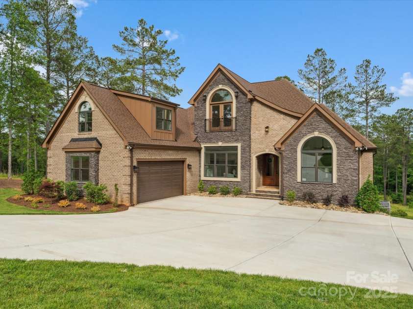 2024 Jumping Run, Connelly Springs, NC 28612.  MLS# CAR4322444, YatesRealty ID 1706. 